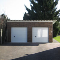 Ref5_Garagentor-a313ec02